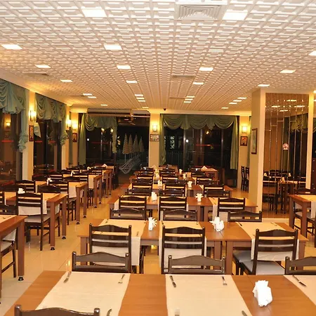Deha Hotel 3*
